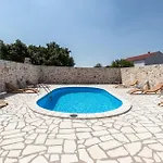 Awesome In Podlug