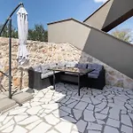 5 Bedroom Gorgeous In Дом отдыха