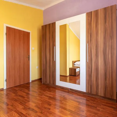 Casa vacanze 5 Bedroom Gorgeous In *